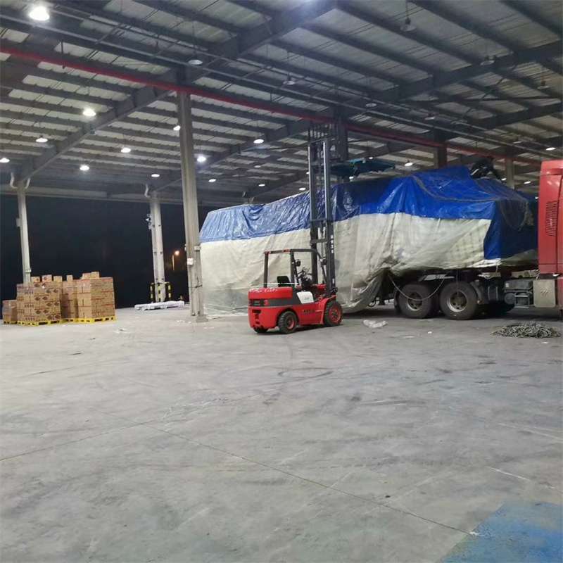 湖北十堰张湾到新疆塔城裕民县物流公司湖北十堰张湾至新疆塔城裕民县物流专线往返运输